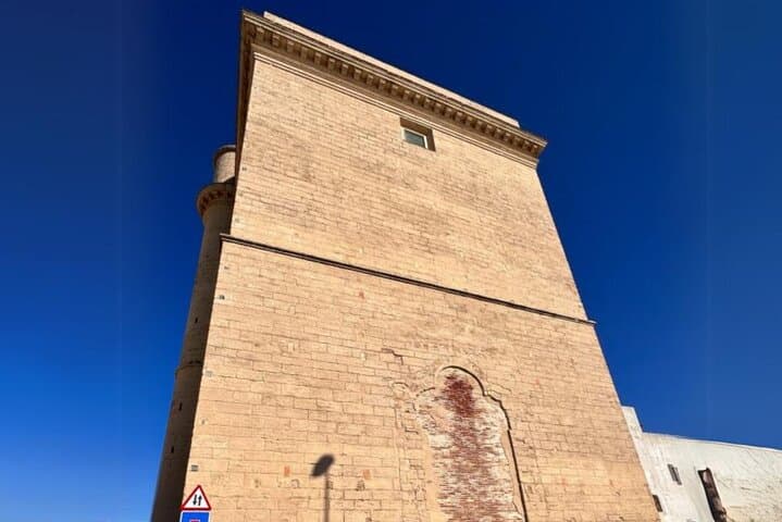 Cádiz Scavenger Hunt: Self-Guided City Puzzle Walk photo 4