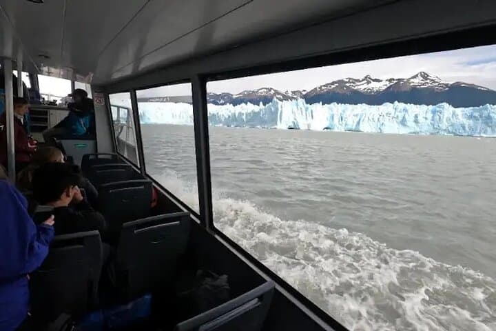 Perito Moreno Glacier Walkways and Boat Tour — Full-Day from El Calafate photo 4