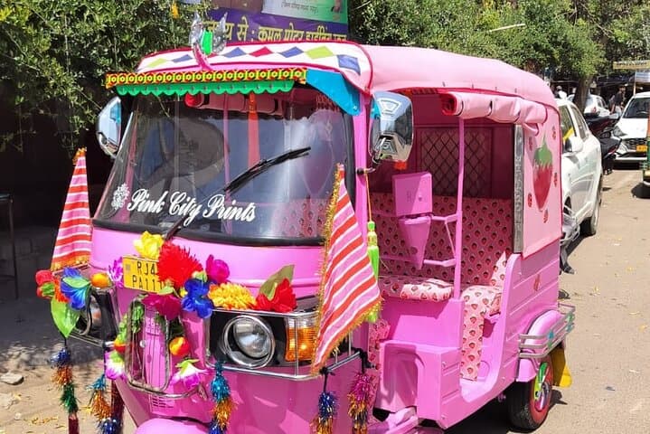 Private Full-Day Jaipur Tuk Tuk Tour — Amber Fort, Hawa Mahal & Jal Mahal photo 4