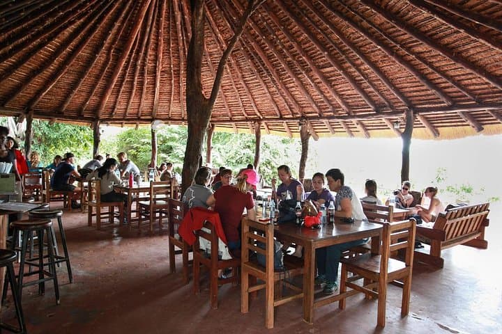Nairobi Safari Park Hotel Cat Dance Dinner: Live Nyama Choma, Music & Acrobatics photo 2