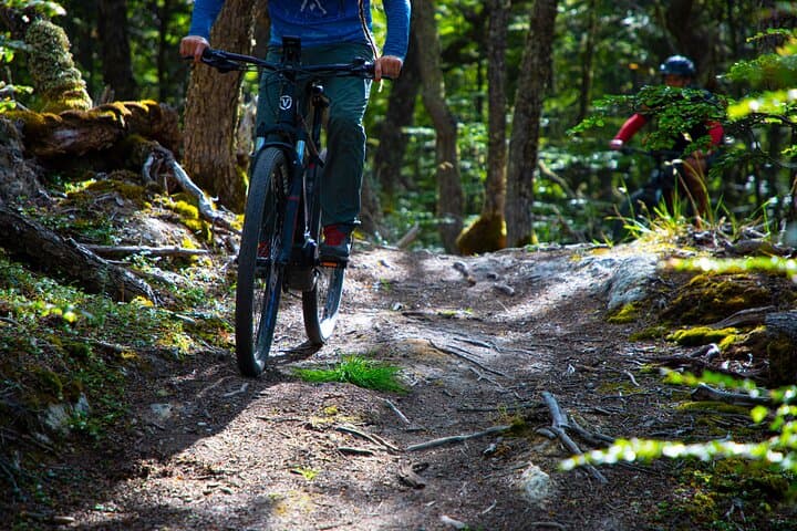 E-Bike Journey to Beban Waterfall and Glacier — Ushuaia Assisted Bike Tour photo 3