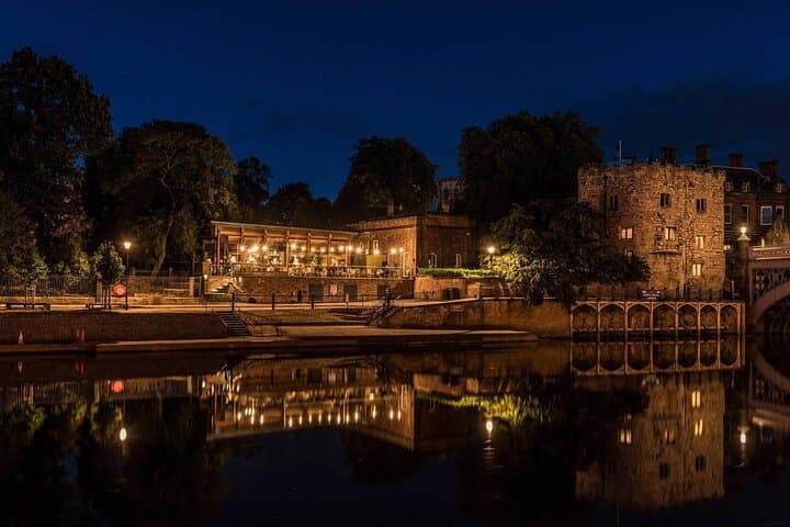 York Floodlit Night Cruise with Strawberries & Cream photo 3