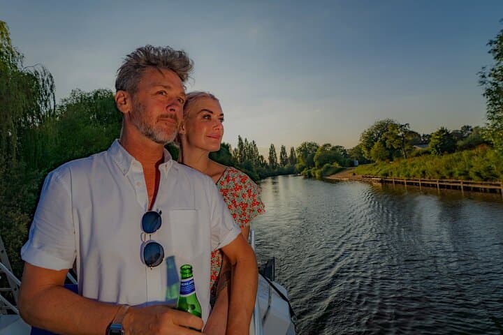 York Floodlit Night Cruise with Strawberries & Cream