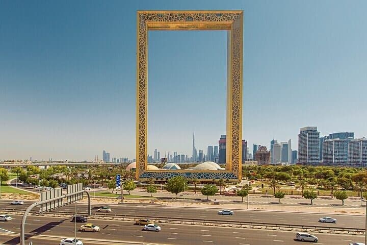 Dubai Frame: Panoramic Views from Zabeel Park photo 2