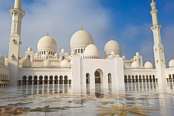 Abu Dhabi Grand Mosque & BAPS Hindu Mandir Private Tour — Cultural Highlights and Practical Tips photo 4