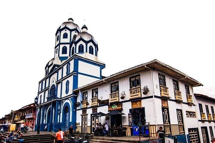 Full-Day Private Tour: Salento, Cocora Valley Wax Palms & Filandia Views photo 2