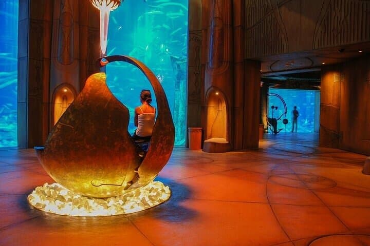 Lost Chambers Aquarium Private Tour: Atlantis Underwater Walkthrough with Pickup in Dubai photo 6
