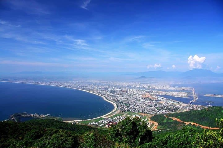 Half-Day Son Tra Peninsula Tour: Monkey Mountain, Radar Station & Linh Ung Pagoda photo 5