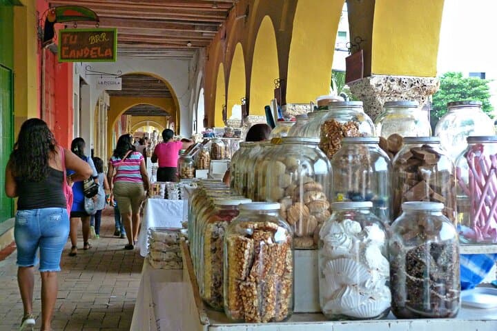 Taste Cartagena: Street Food and Full City Tour of the Walled City & Getsemaní photo 6