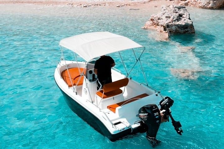 Zakynthos Private Boat Tour: Shipwreck Beach & Blue Caves Day Cruise photo 3