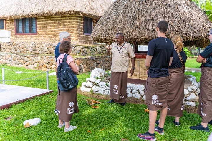 Sabeto Full-Day 4WD Safari: Garden, Village, Mud Pools & Ranch photo 1
