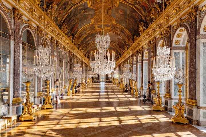 Horseback Through Versailles: Private Riding, Michelin Lunch & Palace Tour photo 2