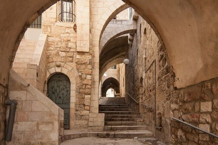 Jerusalem Highlights Private Walking Tour: Old City Guided Walk & Temple Mount photo 4