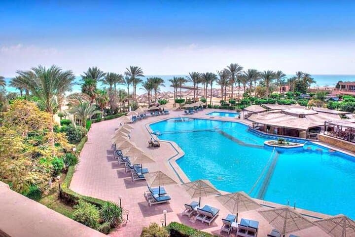 Ain El Sokhna Day Trip from Cairo: Red Sea Beach, Pools & Lunch photo 2