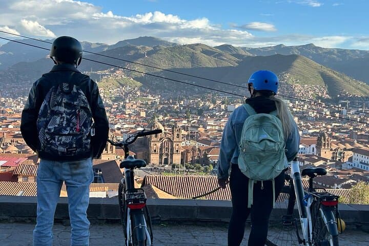 Cusco Top Views E-Bike Experience: Ride to Sacsayhuamán & San Cristóbal photo 4