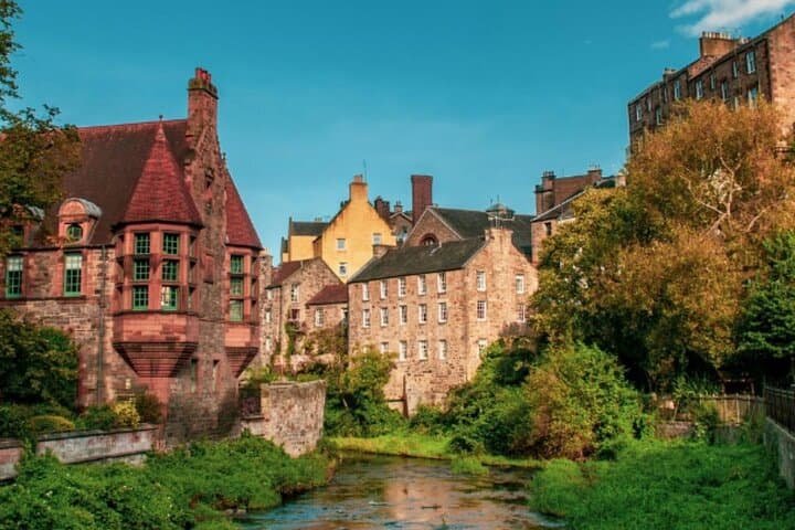 Private Edinburgh Walking Tour — 3-Hour Royal Mile & Old Town Highlights photo 6