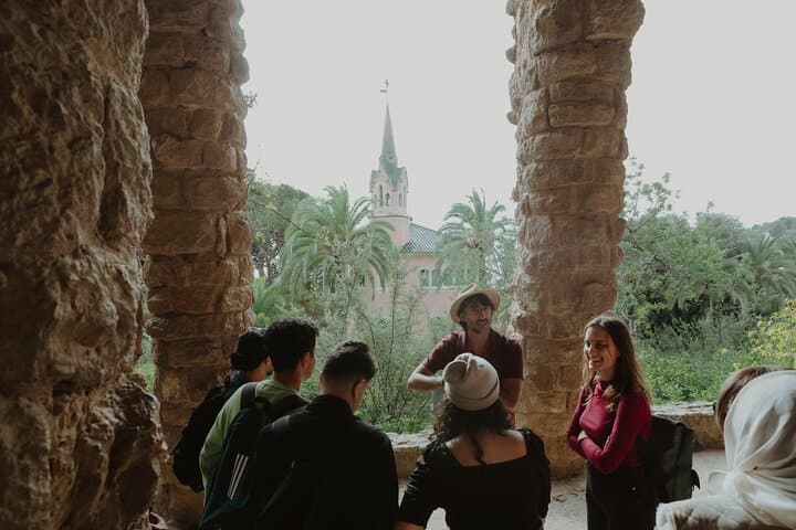 Park Güell Guided Tour: Skip-the-Line & Gaudí Masterpieces in Barcelona photo 4