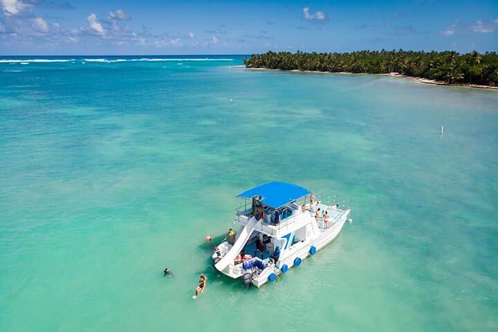 Private Punta Cana Catamaran Excursion — Snorkel Cabeza de Toro & Natural Pools