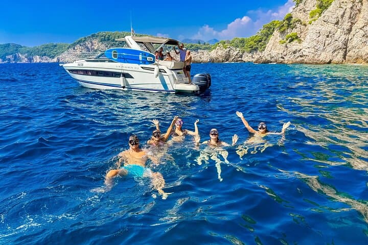 Private Elaphiti Islands Speedboat Cruise from Dubrovnik — Blue Caves & Šunj Beach