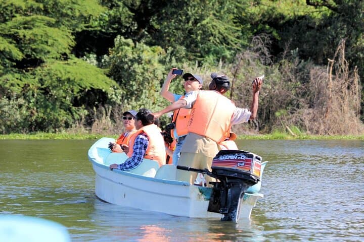 Cycle, Hike, and Boat: Day Trip to Hell's Gate & Lake Naivasha from Nairobi photo 3