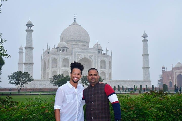 Taj Mahal Day Trip from Delhi — Private Round-Trip Tour to Agra photo 1