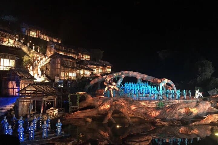 Tianmen Mountain Private Day Trip & Fox Fairy Show — Cable Car, Cliff Walks, Cultural Performance photo 4
