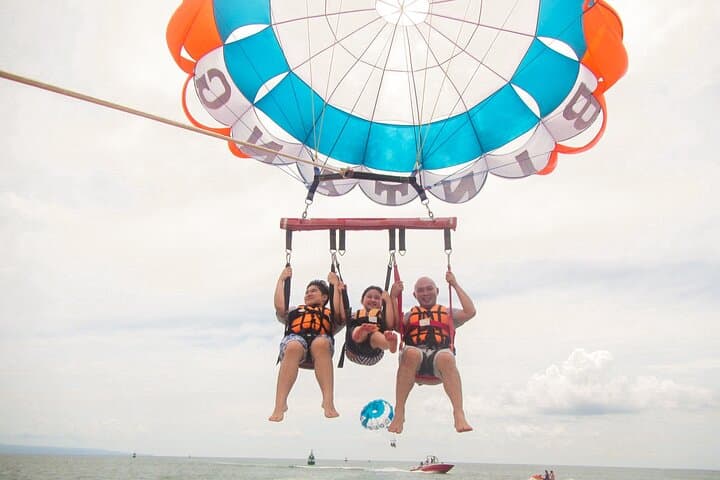 Bali Parasailing, Jet Ski & Banana Boat Combo — Tanjung Benoa Half-Day Adventure photo 4