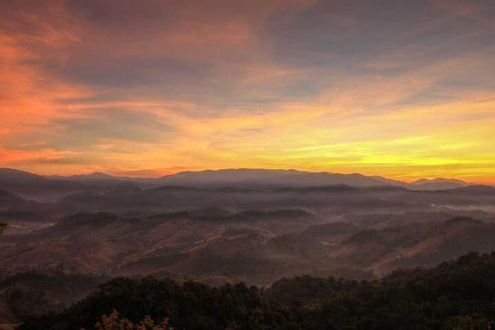 6-Day Umphang Trekking Camp: Tee Lor Su Waterfall, Mae Klong River & Karen Village photo 3