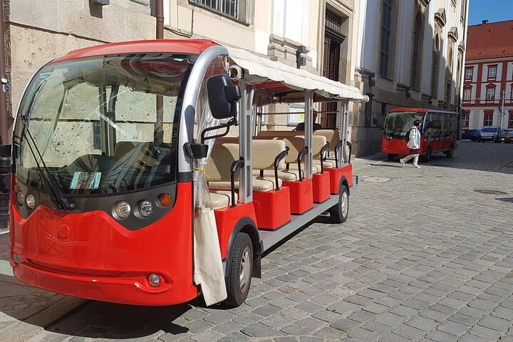 Wroclaw Electric Car Tour: 2-Hour Royal City Drive with Licensed Guide photo 3