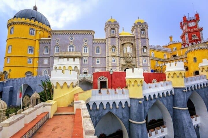 Private Sintra Day Tour: Pena Palace, Quinta da Regaleira & Cabo da Roca