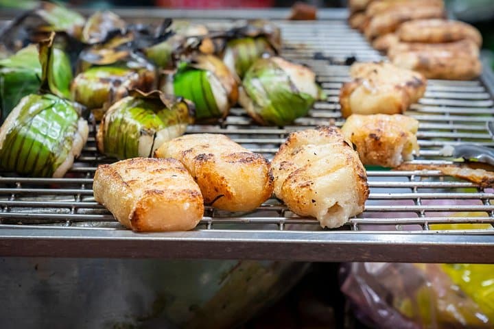 Saigon Vespa Night Tour: Street Food & Craft Beer Tasting photo 3