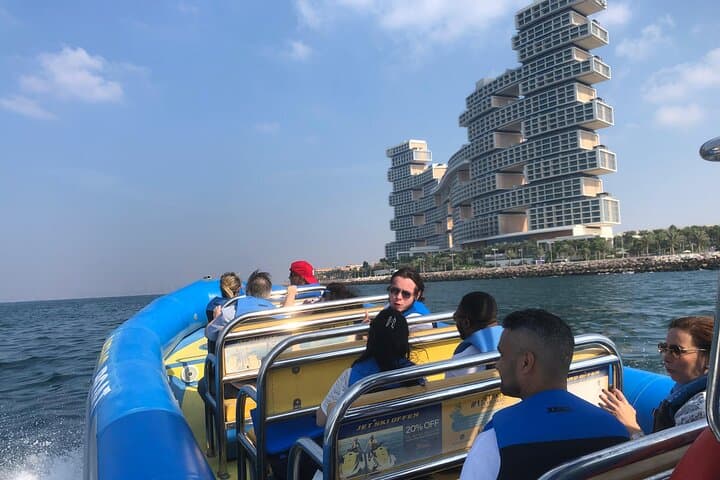 Dubai Speedboat Tour: 60-Min Guided Cruise to Burj Al Arab & Atlantis photo 4