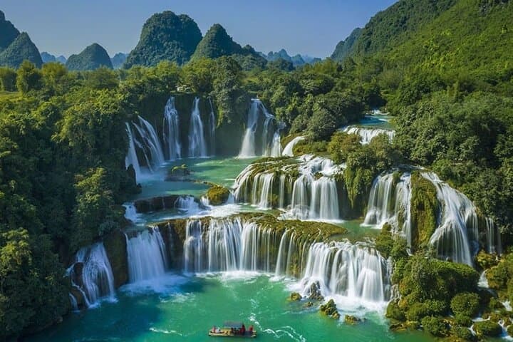 3-Day Ba Be Lake and Ban Gioc Waterfall Tour from Hanoi — Scenic Boat, Caves & Ethnic Homestays