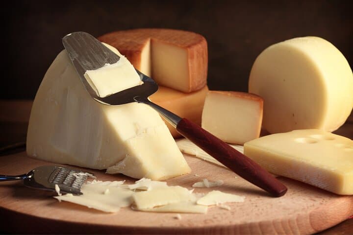 Zurich Day Trip: Rhine Falls, Chocolarium & Appenzeller Cheese Experience photo 3