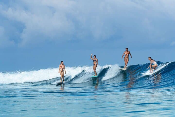 Surf Lesson in Carcavelos: Learn to Ride the Waves Near Cascais photo 4
