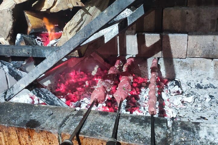 Madeira Gastro Hike: Levadas, Local Kebab & Poncha Tasting (Private Tour)