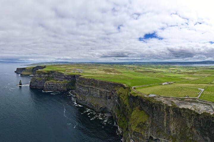Cliffs of Moher Private VIP Tour from Dublin — Luxury Chauffeured Day Trip photo 6