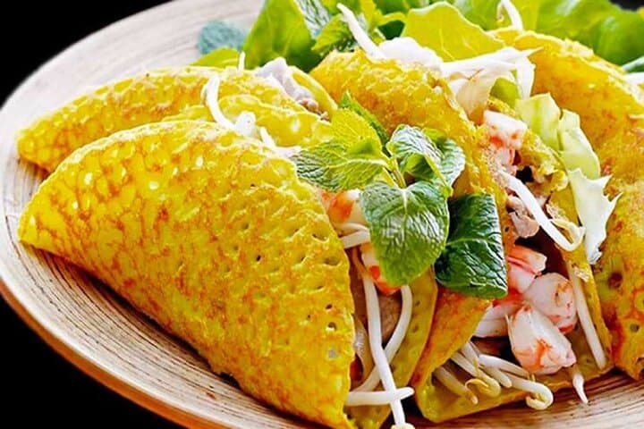 Saigon Motorbike Street Food Tour: 13–16 Alley Tastings in Ho Chi Minh City photo 4