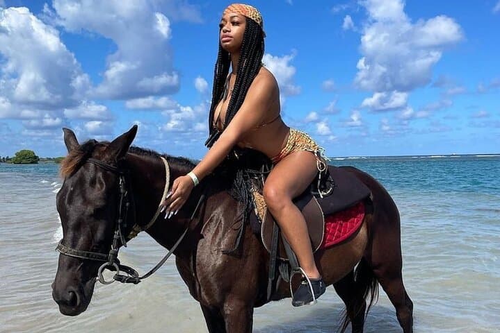 Montego Bay Horseback Swim and Dunn's River Falls Excursion