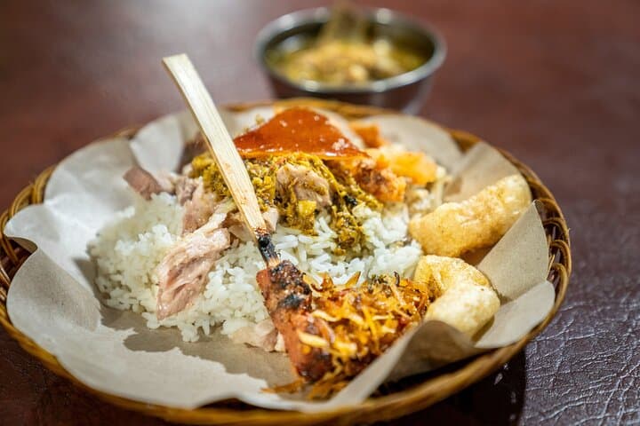 Bali Night Market Food Tour: Sanur Coconut Start to Badung Babi Guling photo 4