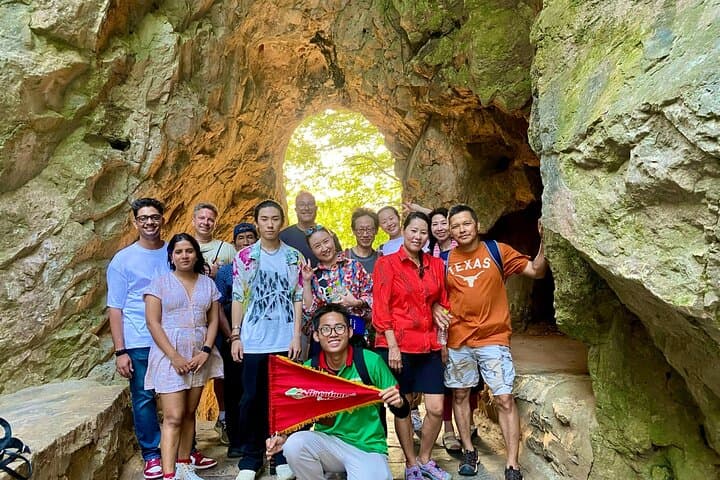 Da Nang in a Day: Small-Group City Tour of Beaches, Pagodas & Local Eats photo 2