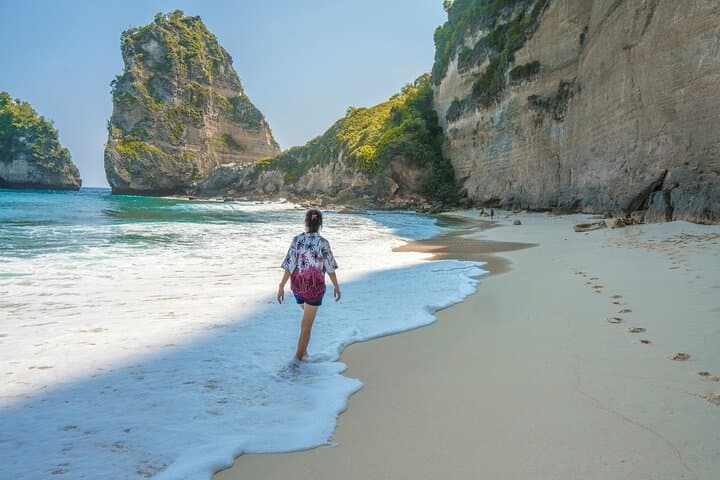 Nusa Penida Speedboat Day Trip: Kelingking, Broken Beach & Snorkel at Crystal Bay photo 4