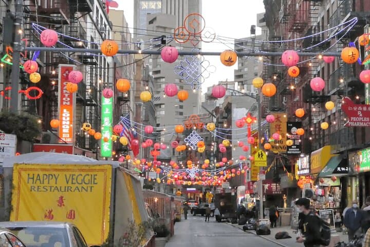 Hidden Treasures Scavenger Hunt in Chinatown NYC photo 3