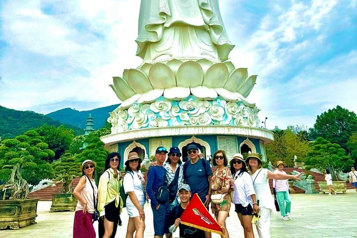 Half-Day Son Tra Peninsula Tour: Monkey Mountain, Radar Station & Linh Ung Pagoda photo 2