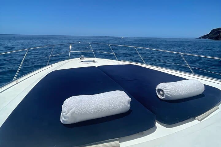 4-Hour Luxury Yacht Charter in Madeira: Private Cruise with Snorkeling photo 2