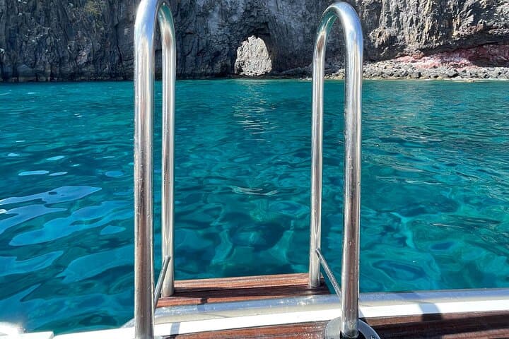4-Hour Luxury Yacht Charter in Madeira: Private Cruise with Snorkeling photo 5