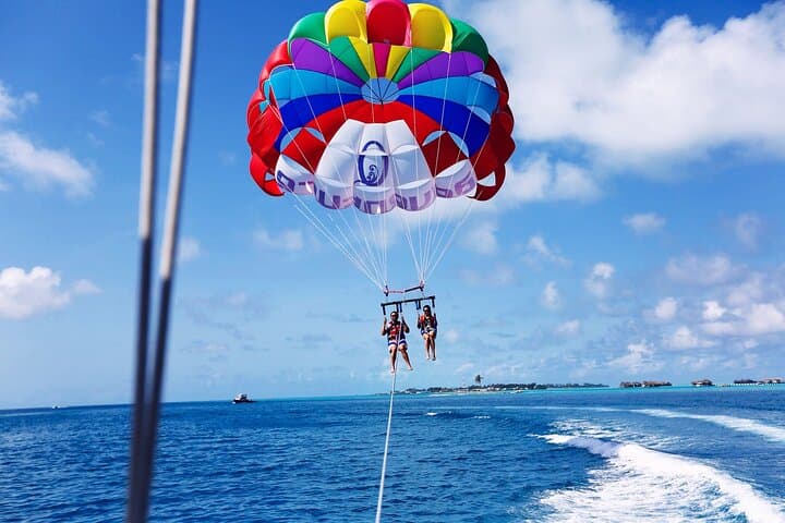 Parasailing Over Naama Bay: Sharm El Sheikh Aerial Tour with Hotel Transfer photo 2