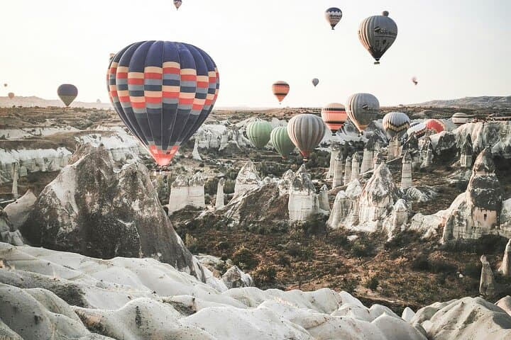 Cappadocia Hot Air Balloon Tour Over Goreme: Sunrise Flight & Breakfast photo 4
