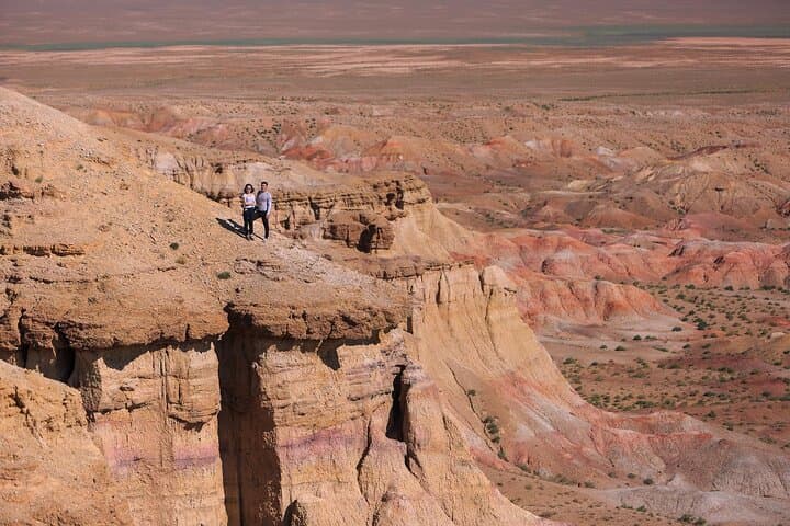 6-Day Gobi Desert Tour: Flaming Cliffs, Khongor Dunes & Nomadic Camps photo 4