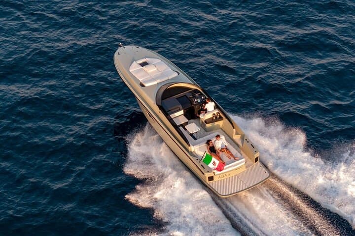 Private Full-Day Boat Tour of the Amalfi Coast & Capri photo 2